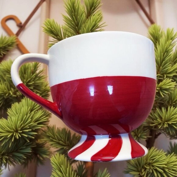 STARBUCKS 2007 Red White Footed Mug Peppermint Candy Cane Design Gift for Her - Picture 4 of 6